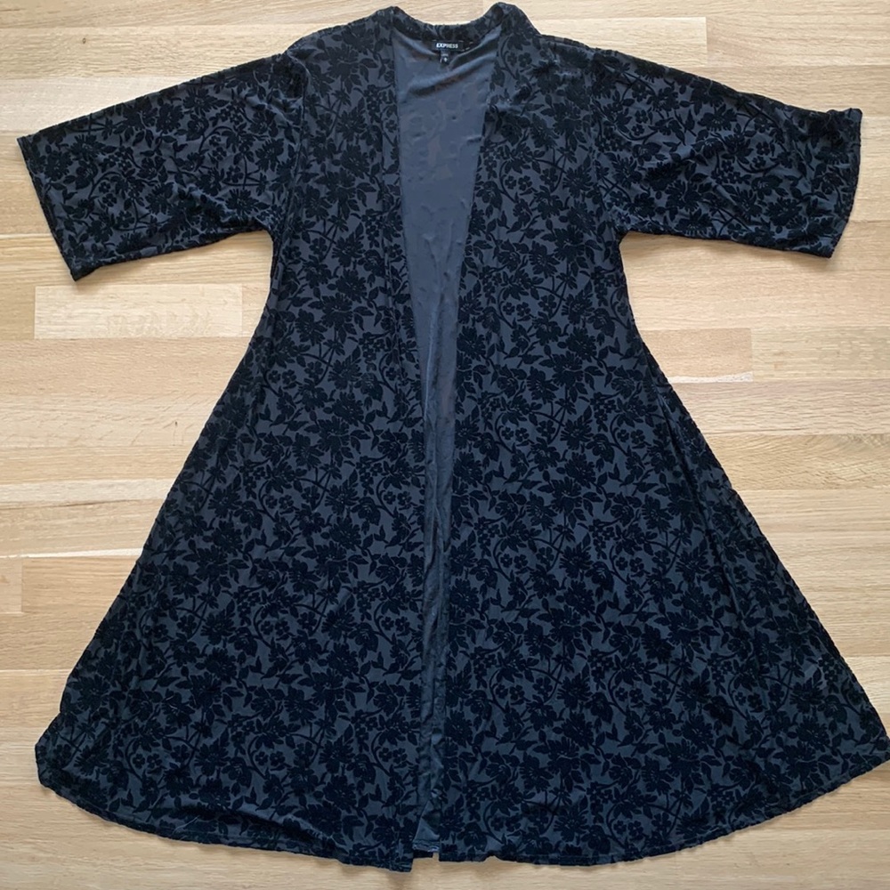 Express floral duster/cardigan.